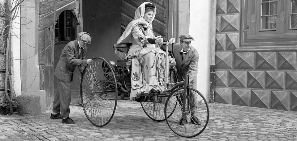 Gilt als Urknall des Automobils: Der Benz Patent-Motorwagen Nummer 1 aus dem Jahr 1886. Gilt als Urknall des Automobils: Der Benz Patent-Motorwagen Nummer 1 aus dem Jahr 1886.