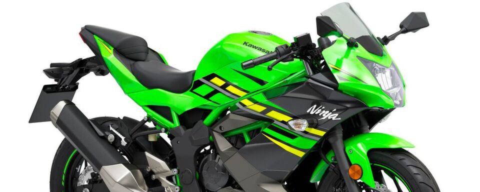 Die Ninja 125 ist im Styling stark von den Bikes der World-Superbike Series beeinflusst. Die Ninja 125 ist im Styling stark von den Bikes der World-Superbike Series beeinflusst.