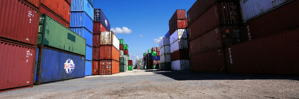 Immer mehr Container werden zur Portierung von Apps und Workloads herangezogen. Immer mehr Container werden zur Portierung von Apps und Workloads herangezogen.