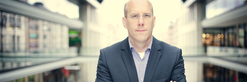 Im Wettbewerb um qualifizierte Nachwuchskräfte müssen Unternehmen dafür sorgen, dass individuelle Entfaltung und anspruchsvolle Tätigkeit miteinander kombiniert werden können, sagt Marcus Reuber von Dell. Im Wettbewerb um qualifizierte Nachwuchskräfte müssen Unternehmen dafür sorgen, dass individuelle Entfaltung und anspruchsvolle Tätigkeit miteinander kombiniert werden können, sagt Marcus Reuber von Dell.