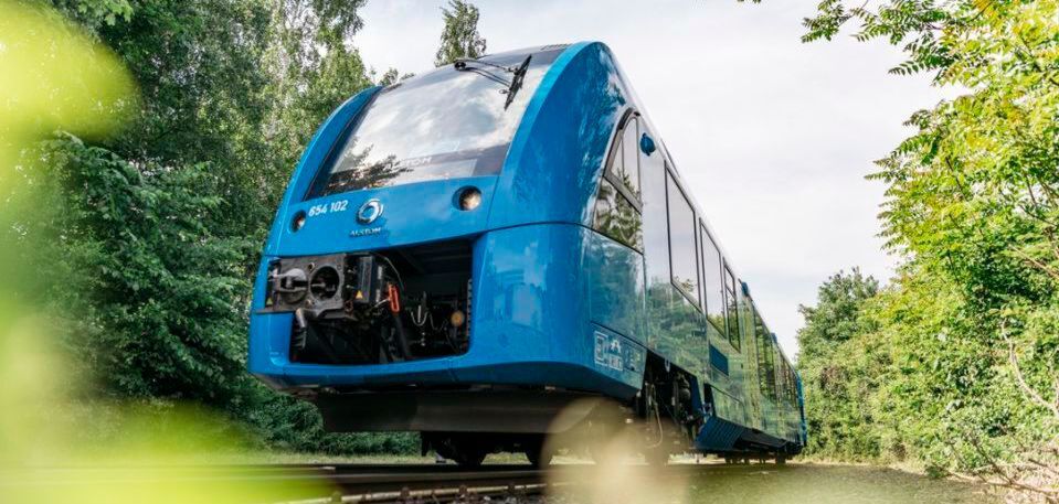 Der Brennstoffzellen-Zug Alstom Coradia i-Lint. Der Brennstoffzellen-Zug Alstom Coradia i-Lint.