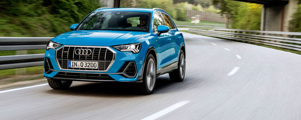 Die zweite Generation des Audi Q3 ist deutlich erwachsener geworden und erinnert nun stärker an den großen Bruder Q5. Die zweite Generation des Audi Q3 ist deutlich erwachsener geworden und erinnert nun stärker an den großen Bruder Q5.