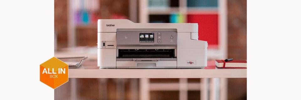 Brother bietet zunächst zwei Tinten- und zwei Laser-Geräte als All-in-Box-Paket an. Die mitgelieferten Tintenparonen oder Tonerkartuschen sollen für drei Jahre ausreichen, wenn etwa 200 Seiten im Monat gedruckt werden. Brother bietet zunächst zwei Tinten- und zwei Laser-Geräte als All-in-Box-Paket an. Die mitgelieferten Tintenparonen oder Tonerkartuschen sollen für drei Jahre ausreichen, wenn etwa 200 Seiten im Monat gedruckt werden.