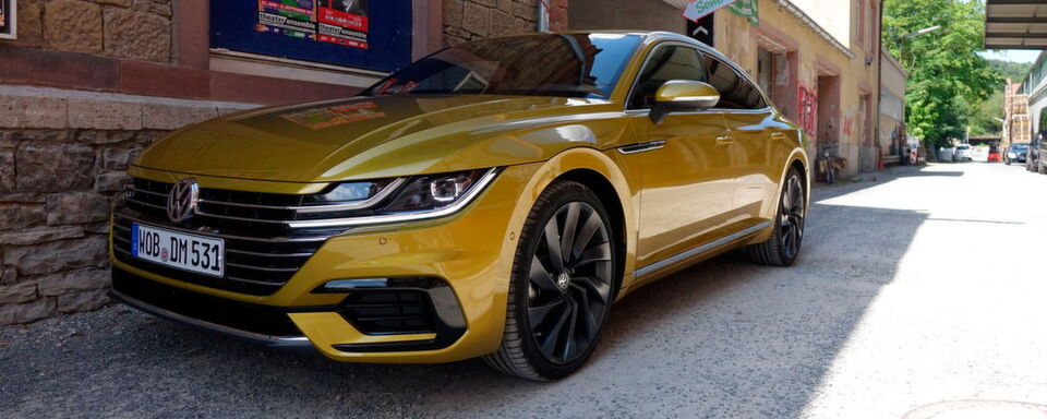Der Arteon ist nach dem Touareg das zweite Topmodell von Volkswagen. Wir haben das Coupé mit 140 kW/190 PS getestet. Der Arteon ist nach dem Touareg das zweite Topmodell von Volkswagen. Wir haben das Coupé mit 140 kW/190 PS getestet.