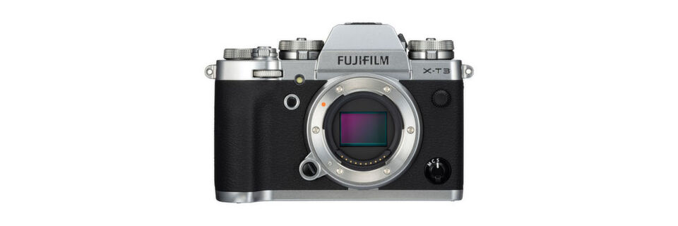 Die Fujifilm X-T3 kommt in einem robusten Magnesiumgehäuse in den Farben Silber und Schwarz. Die Fujifilm X-T3 kommt in einem robusten Magnesiumgehäuse in den Farben Silber und Schwarz.