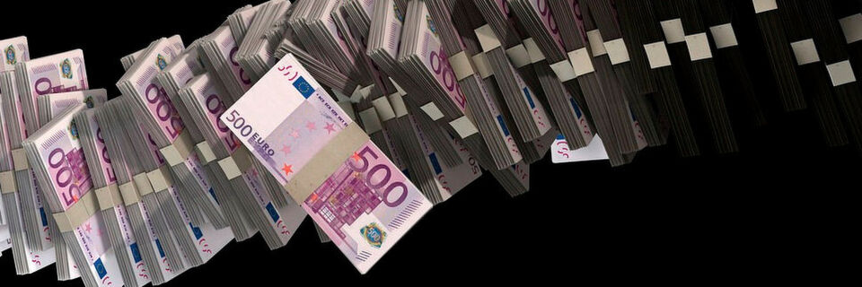StepStone bietet neben dem jährlichen StepStone Gehaltsreport für Fach- und Führungskräfte weitere Services zum Thema Gehalt. Dazu gehört auch der Gehaltsplaner. StepStone bietet neben dem jährlichen StepStone Gehaltsreport für Fach- und Führungskräfte weitere Services zum Thema Gehalt. Dazu gehört auch der Gehaltsplaner.