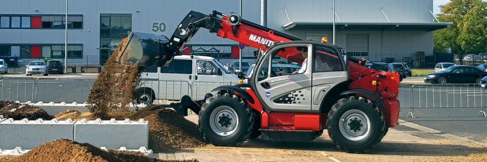 Der Manitou-MT-1135-Teleskoplader fährt als Prototyp mit vollelektrischem Antriebssystem aus dem neuen E-Deutz-Baukasten. Der Manitou-MT-1135-Teleskoplader fährt als Prototyp mit vollelektrischem Antriebssystem aus dem neuen E-Deutz-Baukasten.