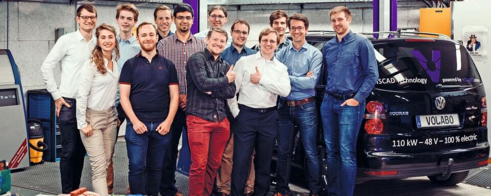 Das Team von Volabo entwickelt einen E-Motor: Aktuell hat das Start-up zwölf Mitarbeiter und sitzt in Ottobrunn bei München. Das Team von Volabo entwickelt einen E-Motor: Aktuell hat das Start-up zwölf Mitarbeiter und sitzt in Ottobrunn bei München.