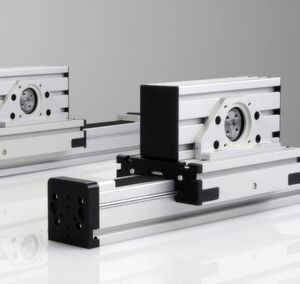 Das neue Mitglied der RK Monoline Produktlinie basiert auf dem Rollführungskonzept der RK Monoline Z 80, unterscheidet sich allerdings hinsichtlich des Antriebskonzepts, wie Rose+Krieger erklärt. Denn bei der RK Monline MT läuft der Zahnriemen nicht um, sondern wird im Bereich des Führungsschlittens angetrieben. Motek in Halle 4 am Stand 4410/4411. Das neue Mitglied der RK Monoline Produktlinie basiert auf dem Rollführungskonzept der RK Monoline Z 80, unterscheidet sich allerdings hinsichtlich des Antriebskonzepts, wie Rose+Krieger erklärt. Denn bei der RK Monline MT läuft der Zahnriemen nicht um, sondern wird im Bereich des Führungsschlittens angetrieben. Motek in Halle 4 am Stand 4410/4411.