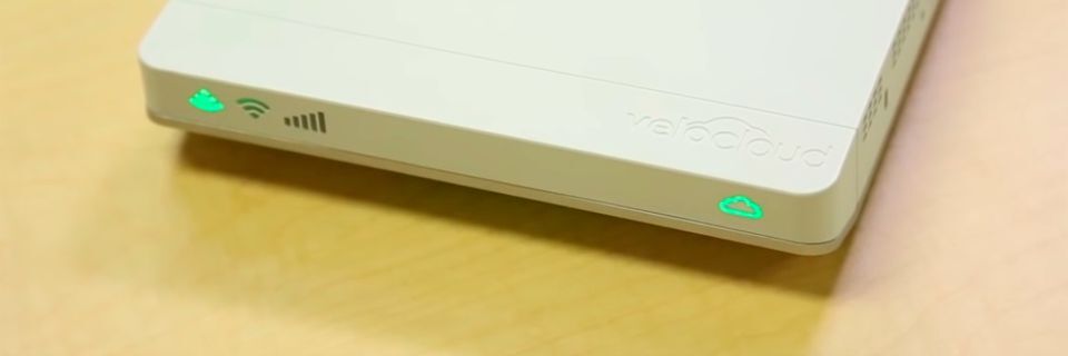 VMware verspricht Agilität, Verfügbarkeit und Geschwindigkeit – ohne komplexe Routingeinstellungen. VMware verspricht Agilität, Verfügbarkeit und Geschwindigkeit – ohne komplexe Routingeinstellungen.