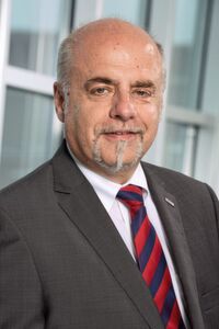 Stefan Pfeifer, Voestalpine Krems Finaltechnik: „Den Kunden ist wichtig, dass individuelle Anforderungen an die Gebinde umgesetzt werden können.“ Stefan Pfeifer, Voestalpine Krems Finaltechnik: „Den Kunden ist wichtig, dass individuelle Anforderungen an die Gebinde umgesetzt werden können.“
