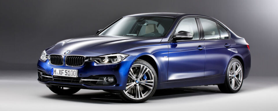 BMW hat auf dem Pariser Autosalon neben seinem neuen 3er auch den X5, Z4 und den 8er präsentiert. BMW hat auf dem Pariser Autosalon neben seinem neuen 3er auch den X5, Z4 und den 8er präsentiert.