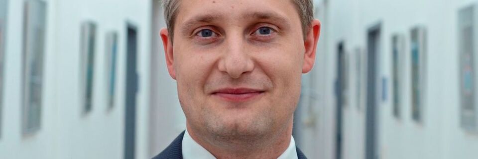 Dr. Patrick Müller: „Die digitale Transformation zieht sich zusehends wie ein roter Faden durch die industriellen Wertschöpfungsprozesse.“ Das ist ein Grund für Contact Software, der Forschungsvereinigung Smart Engineering beizutreten. Dr. Patrick Müller: „Die digitale Transformation zieht sich zusehends wie ein roter Faden durch die industriellen Wertschöpfungsprozesse.“ Das ist ein Grund für Contact Software, der Forschungsvereinigung Smart Engineering beizutreten.