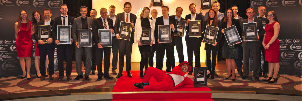 Die Gewinner der sechs Cloud-Computing-Kategorien der 2018er Readers' Choice Awards. Die Gewinner der sechs Cloud-Computing-Kategorien der 2018er Readers' Choice Awards.
