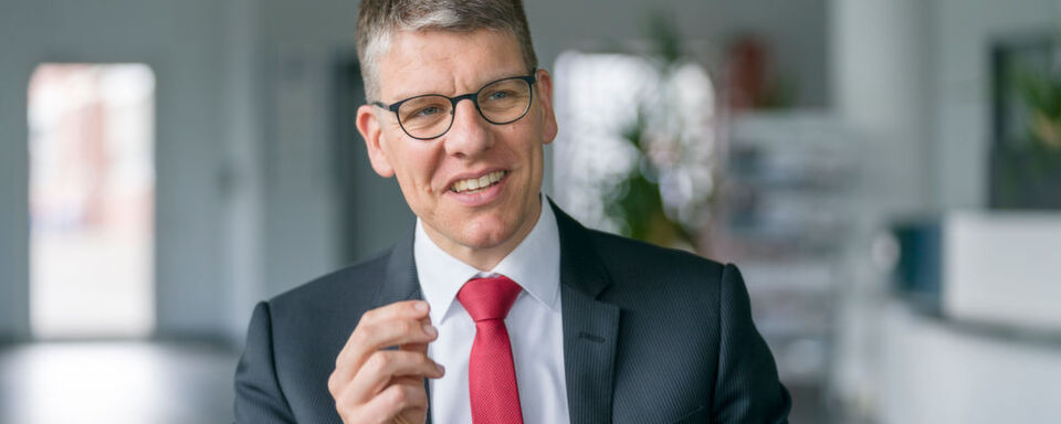 Jochen Kress: "We can solve the mechanical requirements of e-mobility with our own resources". Jochen Kress: "We can solve the mechanical requirements of e-mobility with our own resources".
