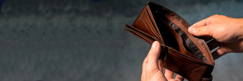 Zahlen Kunden nicht rechtzeitig, kann das schwerwiegende Folgen für Unternehmen haben. Zahlen Kunden nicht rechtzeitig, kann das schwerwiegende Folgen für Unternehmen haben.