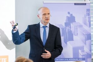 Frank Liebusch, TE Connectivity: Welche zukünftigen Entwicklung wird es bei Elementarrelais geben? Frank Liebusch, TE Connectivity: Welche zukünftigen Entwicklung wird es bei Elementarrelais geben?