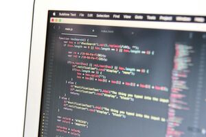 Besonders die Häufigkeit von Vorkommnissen lässt sich durch einfaches Logging erfassen. Schon bei der Durchführung einer Wartung am Gerät kann das Log ausgelesen und damit die Häufung von bestimmten Fehlern ermittelt werden. Besonders die Häufigkeit von Vorkommnissen lässt sich durch einfaches Logging erfassen. Schon bei der Durchführung einer Wartung am Gerät kann das Log ausgelesen und damit die Häufung von bestimmten Fehlern ermittelt werden.