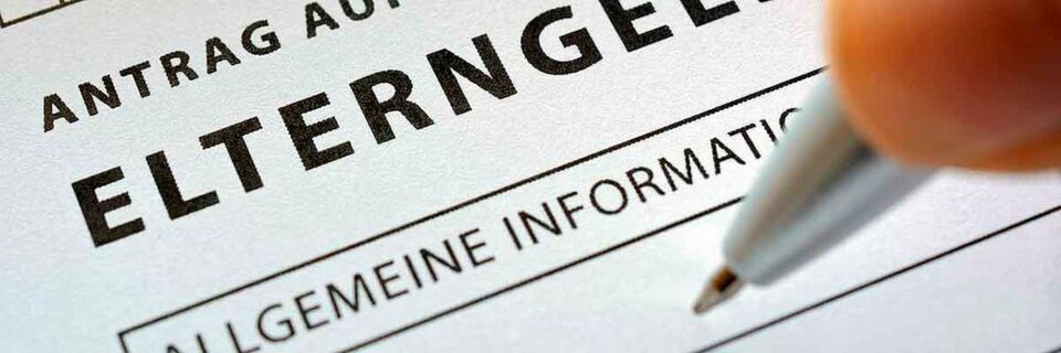 Umständliche Papierformuare sollen beim Elterngeld schon bald der Vergangenheit angehören Umständliche Papierformuare sollen beim Elterngeld schon bald der Vergangenheit angehören