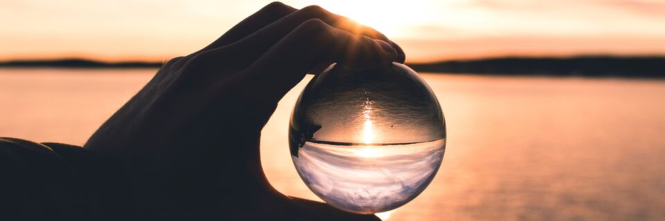 Wie schaut unsere Zukunft aus? Werden Marken so smart, dass sie sich selber führen können? Wie schaut unsere Zukunft aus? Werden Marken so smart, dass sie sich selber führen können?