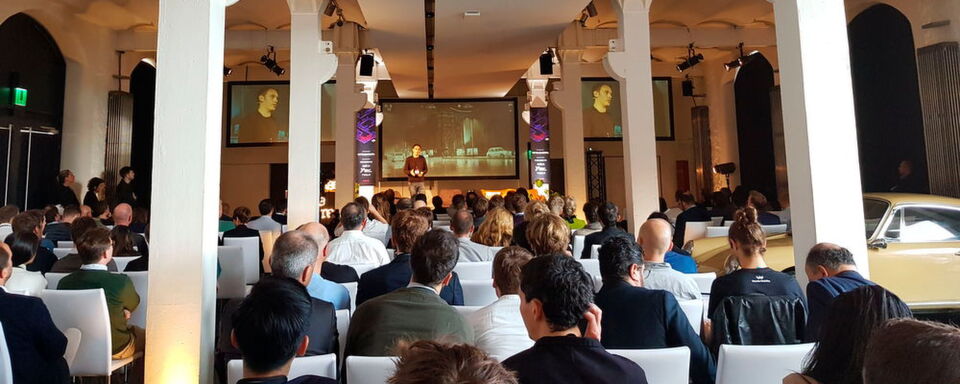 Beim Wunder „Mobility Summit“ treffen sich in Hamburg rund 200 Mobilitätsspezialisten und diskutieren Aspekte der urbanen Mobilität setzen. Beim Wunder „Mobility Summit“ treffen sich in Hamburg rund 200 Mobilitätsspezialisten und diskutieren Aspekte der urbanen Mobilität setzen.