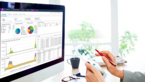 Das Extreme Management Center bietet Management- und Überwachungsfunktionen auch für Systeme anderer Hersteller. Das Extreme Management Center bietet Management- und Überwachungsfunktionen auch für Systeme anderer Hersteller.