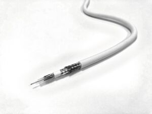 S-EE-Flex NXG von E&E Kabeltechnik ist ein spezieller Kabelmantel aus Silikon, der eine modifizierte, nicht haftende und reibungsmindernde Oberfläche aufweist. S-EE-Flex NXG von E&E Kabeltechnik ist ein spezieller Kabelmantel aus Silikon, der eine modifizierte, nicht haftende und reibungsmindernde Oberfläche aufweist.