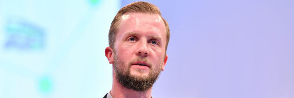 „Beschäftigen Sie sich aktiv mit dem Thema Quantencomputing, auch wenn Sie vielleicht keine direkte Wertschöpfung erkennen. Jedenfalls jetzt noch nicht“, Dr. Sebastian Feld, QAR-Lab der Ludwig-Maximilians-Universität München. „Beschäftigen Sie sich aktiv mit dem Thema Quantencomputing, auch wenn Sie vielleicht keine direkte Wertschöpfung erkennen. Jedenfalls jetzt noch nicht“, Dr. Sebastian Feld, QAR-Lab der Ludwig-Maximilians-Universität München.