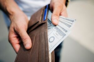 Die aktuell größte Herausforderung im Marketing für ITK-Unternehmen ist der Datenschutz. Die Erfolgskontrolle von Marketing-Aktivitäten wird als schwierig bezeichnet. Die aktuell größte Herausforderung im Marketing für ITK-Unternehmen ist der Datenschutz. Die Erfolgskontrolle von Marketing-Aktivitäten wird als schwierig bezeichnet.