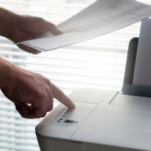 Es ist entscheidend, eine Druckernamenskonvention im Unternehmen zu etablieren Es ist entscheidend, eine Druckernamenskonvention im Unternehmen zu etablieren