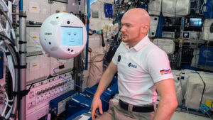 Der interaktive, mobile und mit einer künstlichen Intelligenz ausgestattete Astronauten-Assistent ist Teil der aktuellen Horizons-Mission des deutshcen ESA-Astronauten Alexander Gerst. Der interaktive, mobile und mit einer künstlichen Intelligenz ausgestattete Astronauten-Assistent ist Teil der aktuellen Horizons-Mission des deutshcen ESA-Astronauten Alexander Gerst.