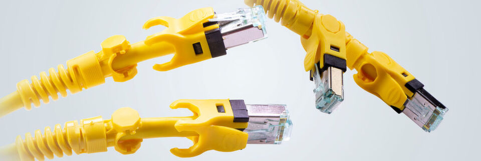 Problemlösung nach Maß mit Standardkomponenten: Harting VarioBoot RJ45 passt sich flexibel an. Problemlösung nach Maß mit Standardkomponenten: Harting VarioBoot RJ45 passt sich flexibel an.