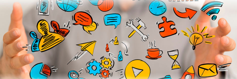 Desk, Analytics und Social gehören zu Zohos „All-in-One Customer Experience Suite“. Desk, Analytics und Social gehören zu Zohos „All-in-One Customer Experience Suite“.