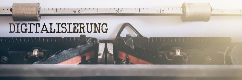 Mit der Digitalisierung wandelt sich das klassische CRM zum Customer Experience Mangement. Mit der Digitalisierung wandelt sich das klassische CRM zum Customer Experience Mangement.