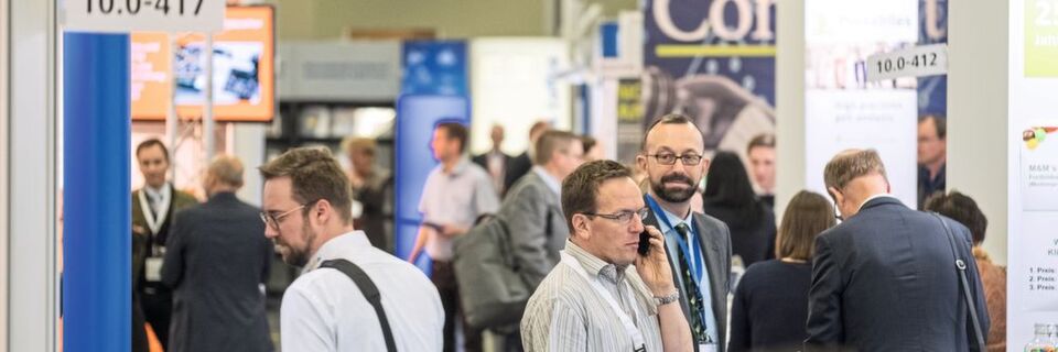 Die Medtec Live wird die gesamte Prozesskette der Medizintechnik abbilden. In Nürnberg treffen sich Entwickler und Experten aus aller Welt zum Austausch und um gemeinsam Innovationen zu gestalten. Die Medtec Live wird die gesamte Prozesskette der Medizintechnik abbilden. In Nürnberg treffen sich Entwickler und Experten aus aller Welt zum Austausch und um gemeinsam Innovationen zu gestalten.