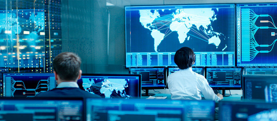 Security-Teams von Unternehmen müssen langweilige Routineaufgaben automatisieren, sodass sie Zeit haben, sich neuen Cybersecurity-Herausforderung zu widmen! Security-Teams von Unternehmen müssen langweilige Routineaufgaben automatisieren, sodass sie Zeit haben, sich neuen Cybersecurity-Herausforderung zu widmen!