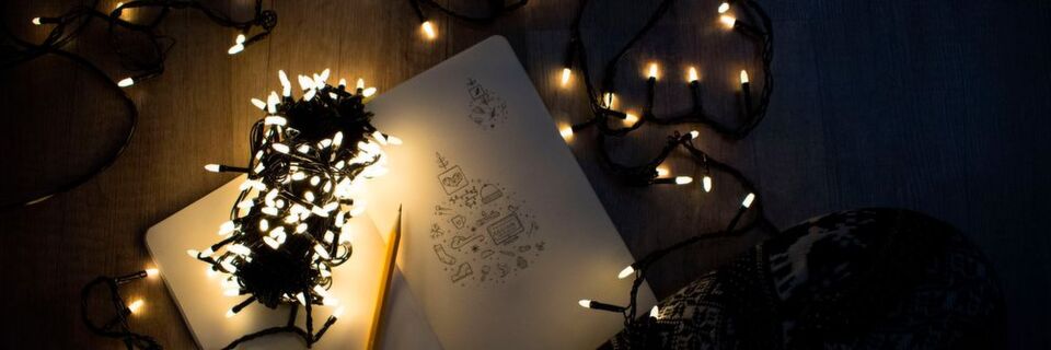 Bei vielen Menschen ist die Weihnachtszeit nicht nur besinnlich, sondern auch von Stress geprägt. Zeit, sich Gedanken darüber zu machen und sich auf das Wesentliche zu konzentrieren. Bei vielen Menschen ist die Weihnachtszeit nicht nur besinnlich, sondern auch von Stress geprägt. Zeit, sich Gedanken darüber zu machen und sich auf das Wesentliche zu konzentrieren.