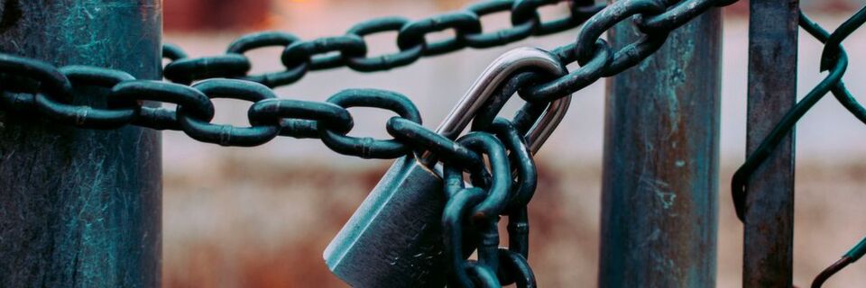 Für Angreifer sind IoT-Geräte mit veralteter Software ein offenes Tor. Für Angreifer sind IoT-Geräte mit veralteter Software ein offenes Tor.