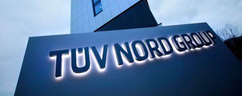 Der Tüv Nord arbeitet gemeinsam mit anderen Unternehmen an einer nationalen Vorgabe für die Zulassung von Erprobungsfahrzeugen. Der Tüv Nord arbeitet gemeinsam mit anderen Unternehmen an einer nationalen Vorgabe für die Zulassung von Erprobungsfahrzeugen.