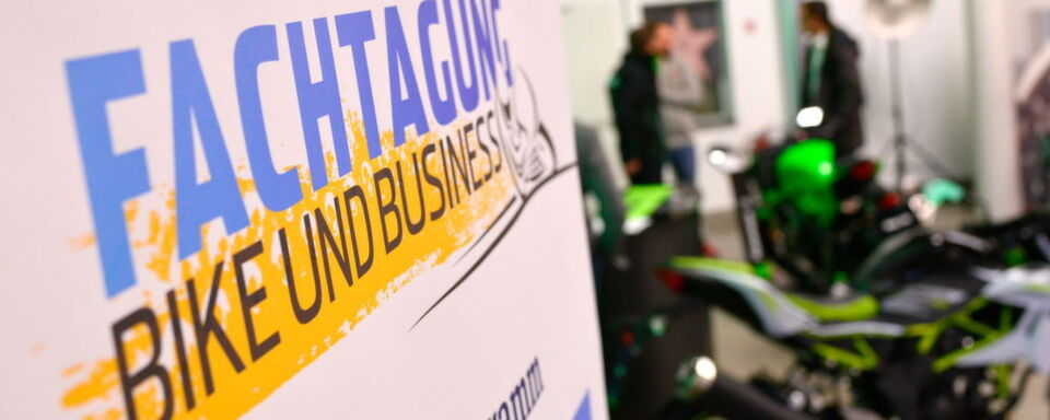 Die besten Szenen der Fachtagung »bike und business« 2018 im Rückblick. Die besten Szenen der Fachtagung »bike und business« 2018 im Rückblick.