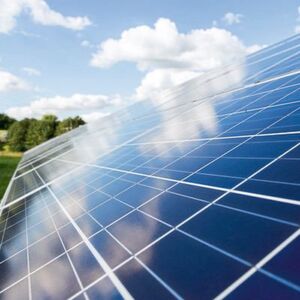 Nachhaltig: Schüler des Freiburger Montessori-Zentrums Angell haben Deutschlands erste Schüler-Solar-Genossenschaft gegründet, mit der sie ihre PV-Anlage langfristig betreiben wollen. Nachhaltig: Schüler des Freiburger Montessori-Zentrums Angell haben Deutschlands erste Schüler-Solar-Genossenschaft gegründet, mit der sie ihre PV-Anlage langfristig betreiben wollen.