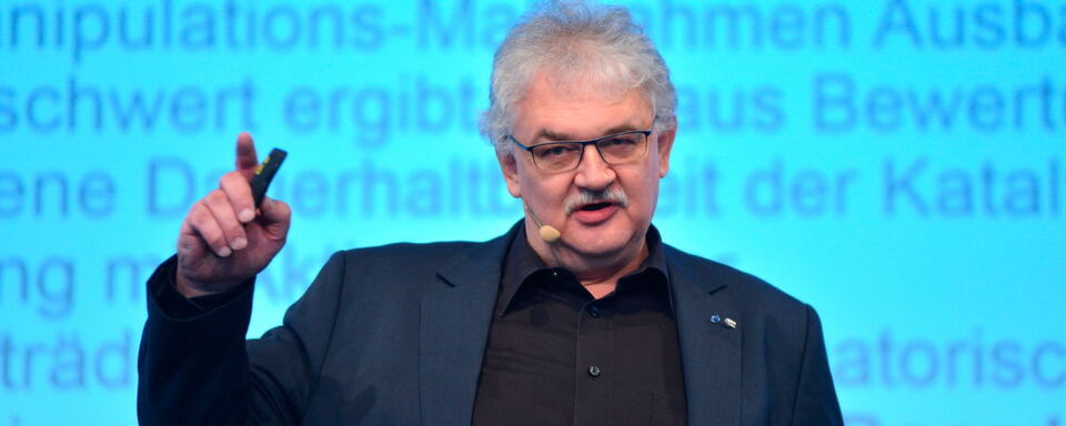 Die neue Euro-5-Norm tritt 2020 in Kraft, die 5b vier Jahre später. Die neue Euro-5-Norm tritt 2020 in Kraft, die 5b vier Jahre später.