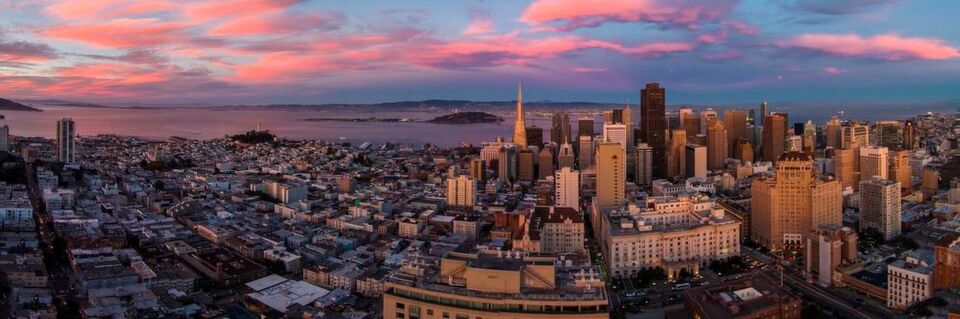 San Francisco war einst Traumziel der Hippies. Heute zieht es eher Manager, die nach digitaler Inspiration suchen, in die südliche Bay Area. San Francisco war einst Traumziel der Hippies. Heute zieht es eher Manager, die nach digitaler Inspiration suchen, in die südliche Bay Area.