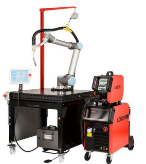 Neue Schlüsseltechnologie bringt viele Vorteile – Lorch macht den Cobot zum neuen Schweißer im Team. Mit dem Cobot Welding Package können Schweißvorgänge schnell und effektiv automatisiert werden. Neue Schlüsseltechnologie bringt viele Vorteile – Lorch macht den Cobot zum neuen Schweißer im Team. Mit dem Cobot Welding Package können Schweißvorgänge schnell und effektiv automatisiert werden.
