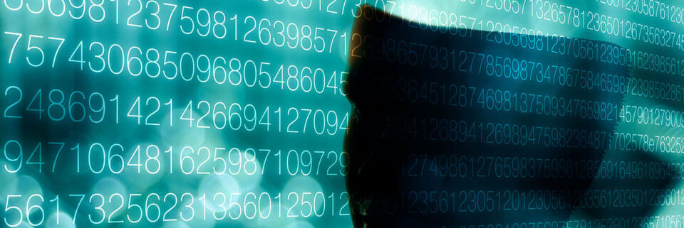 Data Analytics und Business Intelligence mit Cloud-Ressourcen? Es kommt auf das Anwendungsszenario an. Data Analytics und Business Intelligence mit Cloud-Ressourcen? Es kommt auf das Anwendungsszenario an.