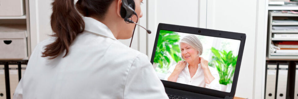 Die Telemedizin wird durch die Lockerung des Fernbehandlungsverbots einen Schub bekommen, ist sich die Rhön-Klinikum AG sicher. Die Telemedizin wird durch die Lockerung des Fernbehandlungsverbots einen Schub bekommen, ist sich die Rhön-Klinikum AG sicher.