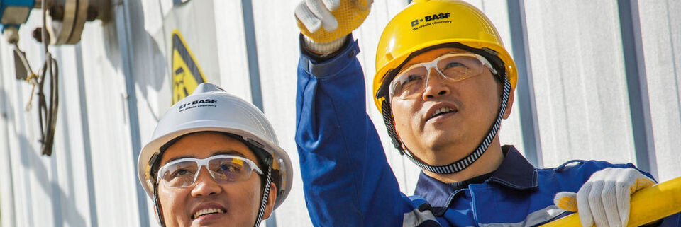 Guangdong ist ein wachsender Markt für Chemie-Innovationen - der neue BASF-Standort soll Kunden in zahlreichen Industrien unterstützen. Guangdong ist ein wachsender Markt für Chemie-Innovationen - der neue BASF-Standort soll Kunden in zahlreichen Industrien unterstützen.