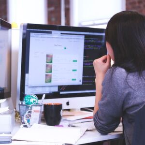 Ob im Studium oder Beruf – die Anforderungen an Ingenieure ändern sich rapide. Ob im Studium oder Beruf – die Anforderungen an Ingenieure ändern sich rapide.