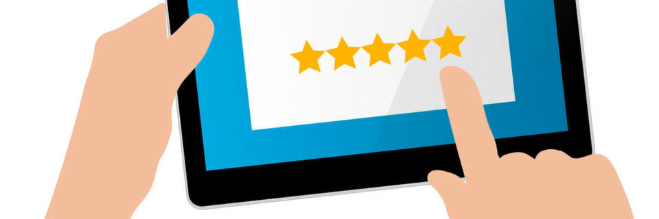 Um die Softwarequalität vernünftig bewerten zu können, müssen verschiedene Kriterien und Merkmale herangezogen werden. Um die Softwarequalität vernünftig bewerten zu können, müssen verschiedene Kriterien und Merkmale herangezogen werden.