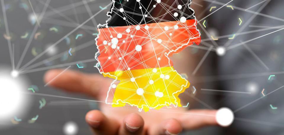 Die neue Datenbasis für nachhaltige Mobilität: anonymisierte Mobilfunkdaten. Die neue Datenbasis für nachhaltige Mobilität: anonymisierte Mobilfunkdaten.